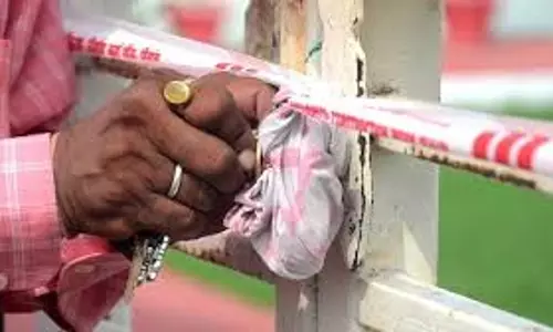 Mendhar: मेंढर में प्राइवेट क्लिनिक बंद, प्रशासन की कार्रवाई से मचा हड़कंप Mendhar: मेंढर में प्राइवेट क्लिनिक बंद, प्रशासन की कार्रवाई से मचा हड़कंप