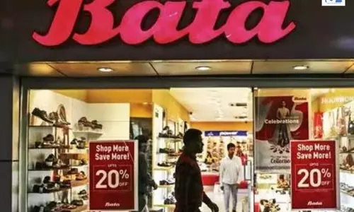Bata को कोर्ट की फटकार: पेपर कैरी बैग के लिए वसूले थे 6 रुपये, अब ग्राहक को देंगे ₹10,000