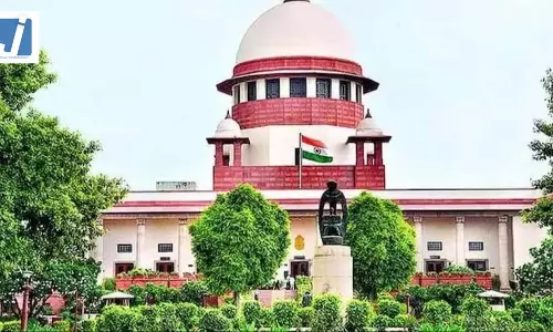 भूपेश बघेल के बेटे चैतन्य बघेल की जमानत रद्द करने की ED की याचिका पर सुनवाई टली, सुप्रीम कोर्ट ने जताई नाराजगी भूपेश बघेल के बेटे चैतन्य बघेल की जमानत रद्द करने की ED की याचिका पर सुनवाई टली, सुप्रीम कोर्ट ने जताई नाराजगी