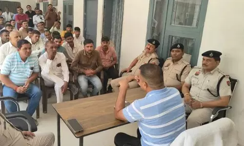 Rewari: रेवाड़ी में व्यावसायिक वाहनों पर जीपीएस अनिवार्यता लागू Rewari: रेवाड़ी में व्यावसायिक वाहनों पर जीपीएस अनिवार्यता लागू