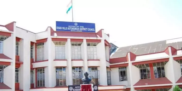 Meghalaya: KHADC चुनावों में ST सर्टिफिकेट की जरूरत की मांग बढ़ी Meghalaya: KHADC चुनावों में ST सर्टिफिकेट की जरूरत की मांग बढ़ी