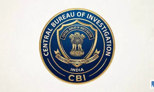 4 करोड़ के घोटाले पर CBI का बड़ा एक्शन! 14 ठिकानों पर छापेमारी 4 करोड़ के घोटाले पर CBI का बड़ा एक्शन! 14 ठिकानों पर छापेमारी