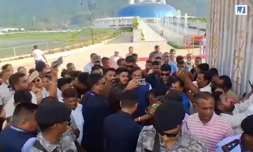 मुख्यमंत्री हिमंत बिस्वा सरमा ने देखी मोदी सरकार के 12 वर्षों की उपलब्धियों पर प्रदर्शनी मुख्यमंत्री हिमंत बिस्वा सरमा ने देखी मोदी सरकार के 12 वर्षों की उपलब्धियों पर प्रदर्शनी
