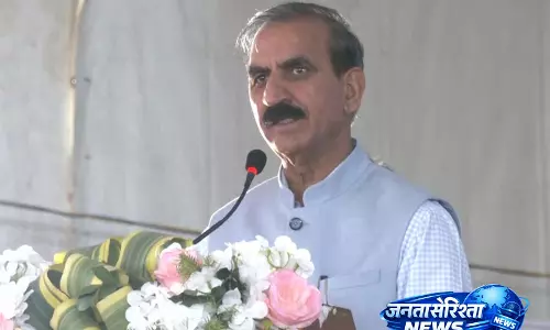 हिमाचल CM सुक्खू ने पथियार स्कूल में इंडोर स्टेडियम के लिए 1 करोड़ की घोषणा की