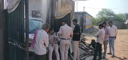 दिल्ली: संगम विहार में 40 साल के व्यक्ति की गोली मारकर हत्या, आरोपी फरार दिल्ली: संगम विहार में 40 साल के व्यक्ति की गोली मारकर हत्या, आरोपी फरार