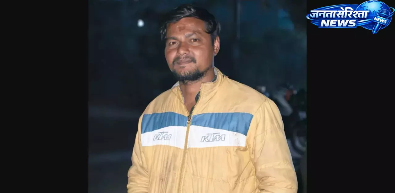Bhubaneswar : नहर के पास युवक का शव मिला, हत्या की आशंका, जांच शुरू Bhubaneswar : नहर के पास युवक का शव मिला, हत्या की आशंका, जांच शुरू