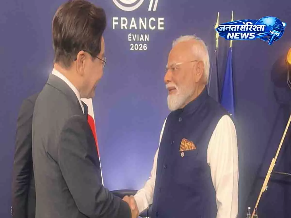 PM मोदी ने दक्षिण कोरिया राष्ट्रपति से मुलाकात कर सहयोग बढ़ाने पर जोर दिया PM मोदी ने दक्षिण कोरिया राष्ट्रपति से मुलाकात कर सहयोग बढ़ाने पर जोर दिया