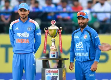 दूसरे वनडे में भारत के खिलाफ अफगानिस्तान ने टॉस जीतकर चुनी गेंदबाजी, प्रिंस यादव का डेब्यू दूसरे वनडे में भारत के खिलाफ अफगानिस्तान ने टॉस जीतकर चुनी गेंदबाजी, प्रिंस यादव का डेब्यू