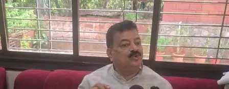 दलबदल विरोधी कानून को पूरी तरह से कमजोर कर दिया गया है : शिवसेना (यूबीटी) नेता भास्कर जाधव दलबदल विरोधी कानून को पूरी तरह से कमजोर कर दिया गया है : शिवसेना (यूबीटी) नेता भास्कर जाधव
