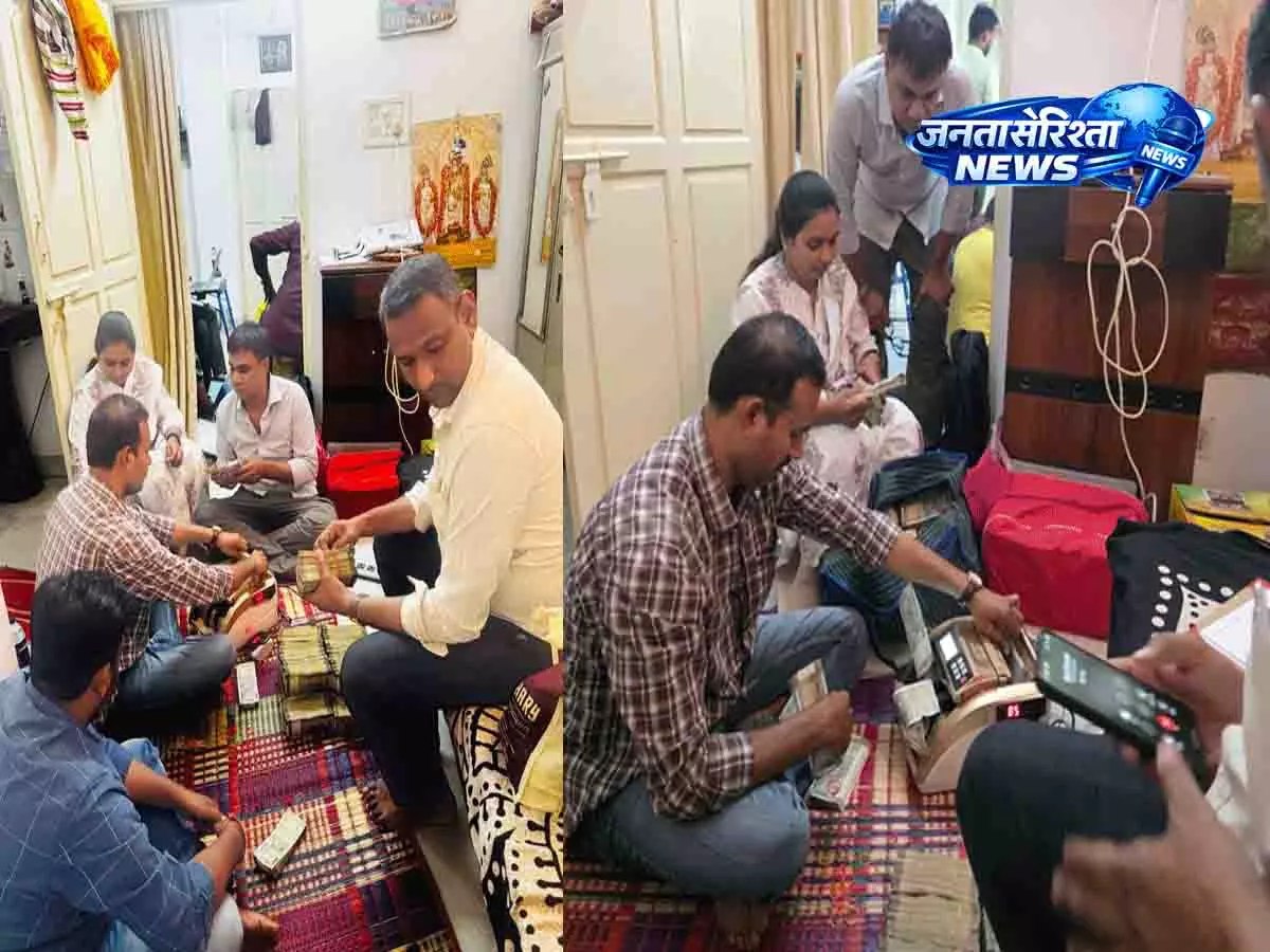 ACB छापेमारी में 13 करोड़ की संपत्ति सामने आई, अधिकारी जेल भेजा गया ACB छापेमारी में 13 करोड़ की संपत्ति सामने आई, अधिकारी जेल भेजा गया