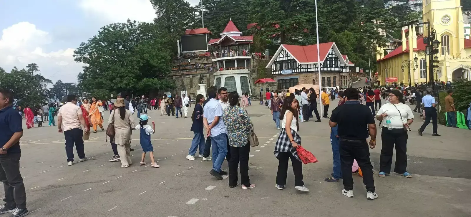 Shimla: हिमाचल में तीन दिन ओलावृष्टि के साथ मौसम बिगड़ने की चेतावनी Shimla: हिमाचल में तीन दिन ओलावृष्टि के साथ मौसम बिगड़ने की चेतावनी