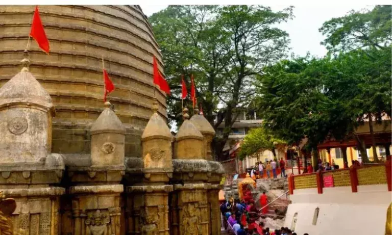 Assam अंबुबाची मेला 2026 की तैयारी में जुटा, कामाख्या मंदिर में लाखों लोगों के आने की उम्मीद Assam अंबुबाची मेला 2026 की तैयारी में जुटा, कामाख्या मंदिर में लाखों लोगों के आने की उम्मीद