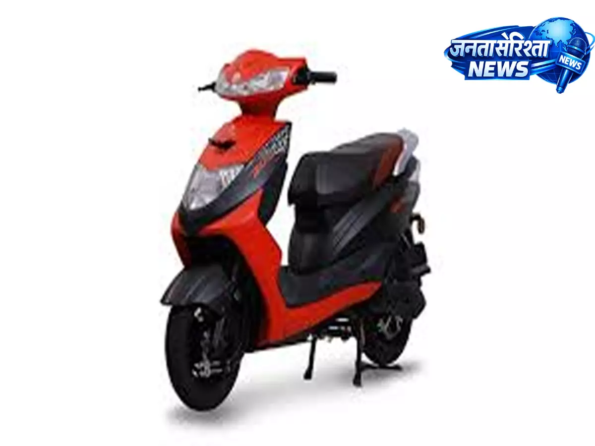 EV मार्केट में बढ़ी हलचल, Ampere के नए स्कूटर की एंट्री चर्चा में EV मार्केट में बढ़ी हलचल, Ampere के नए स्कूटर की एंट्री चर्चा में