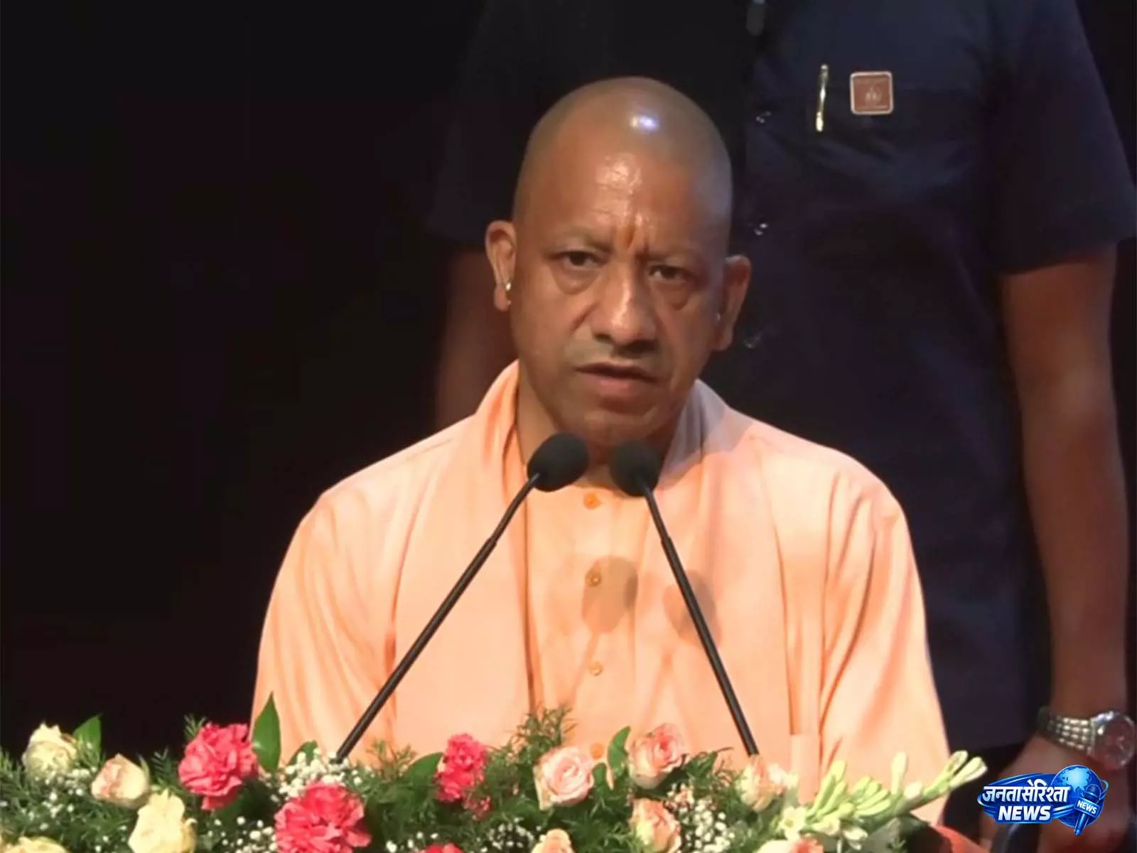 CM योगी आदित्यनाथ ने पारदर्शी भर्ती प्रक्रिया पर ज़ोर दिया और 930 कंप्यूटर ऑपरेटरों को नियुक्ति पत्र सौंपे CM योगी आदित्यनाथ ने पारदर्शी भर्ती प्रक्रिया पर ज़ोर दिया और 930 कंप्यूटर ऑपरेटरों को नियुक्ति पत्र सौंपे
