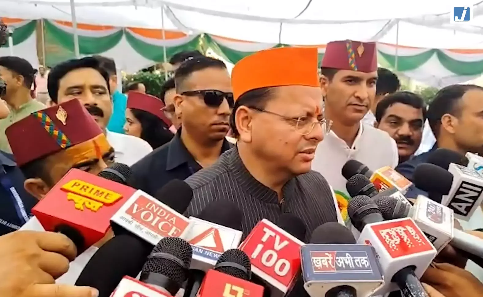 चारधाम यात्रा और मानसून को लेकर उत्तराखंड सरकार अलर्ट चारधाम यात्रा और मानसून को लेकर उत्तराखंड सरकार अलर्ट