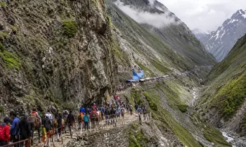 अमरनाथ यात्रा इंफ्रास्ट्रक्चर को मजबूत करने के लिए 3,500 करोड़ रुपए की सड़क योजना, राज्य मंत्री की अध्यक्षता में हुई बैठक