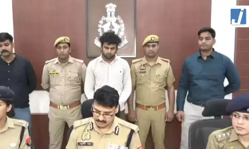 गजब का फर्जीवाड़ा! AI वाली सुंदर बीवी दिखाकर कुंवारों से ठगी गजब का फर्जीवाड़ा! AI वाली सुंदर बीवी दिखाकर कुंवारों से ठगी