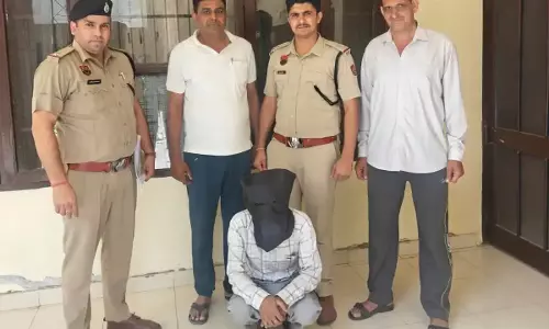 Hisar: चोरी के केस में किशोर सहित दो लोगों को किया गया गिरफ्तार Hisar: चोरी के केस में किशोर सहित दो लोगों को किया गया गिरफ्तार