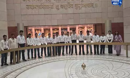 Sirsa कॉलेज के पत्रकारिता छात्रों ने संसद भवन का दौरा किया Sirsa कॉलेज के पत्रकारिता छात्रों ने संसद भवन का दौरा किया