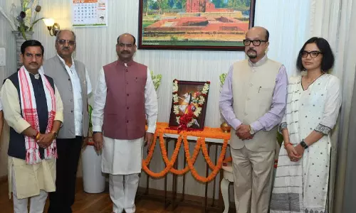 राज्यपाल डेका ने रानी लक्ष्मी बाई के बलिदान दिवस पर किया नमन राज्यपाल डेका ने रानी लक्ष्मी बाई के बलिदान दिवस पर किया नमन