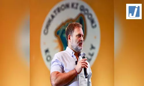 छात्रों की गूंज अभियान के जरिए राहुल गांधी ने छात्रों से मांगे सुझाव छात्रों की गूंज अभियान के जरिए राहुल गांधी ने छात्रों से मांगे सुझाव