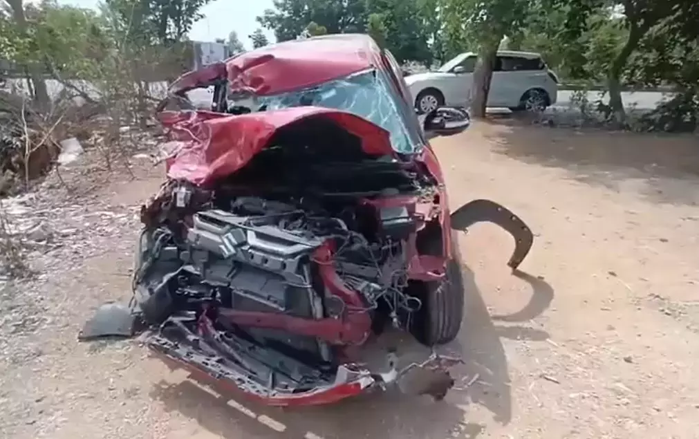 Telangana: मेडचल में सड़क हादसे में तीन लोगों की मौत Telangana: मेडचल में सड़क हादसे में तीन लोगों की मौत