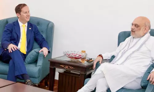 अमेरिकी राजदूत गोर की केंद्रीय गृहमंत्री अमित शाह से मुलाकात, आतंकवाद और नशीले पदार्थों समेत कई मुद्दों पर हुई चर्चा अमेरिकी राजदूत गोर की केंद्रीय गृहमंत्री अमित शाह से मुलाकात, आतंकवाद और नशीले पदार्थों समेत कई मुद्दों पर हुई चर्चा
