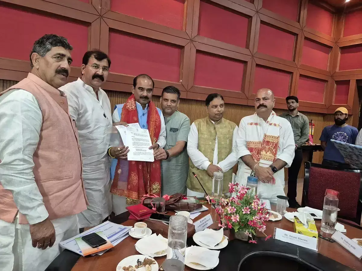 Jammu: भगवती नगर से रिंग रोड तक सड़क चौड़ीकरण की मांग हुई तेज Jammu: भगवती नगर से रिंग रोड तक सड़क चौड़ीकरण की मांग हुई तेज