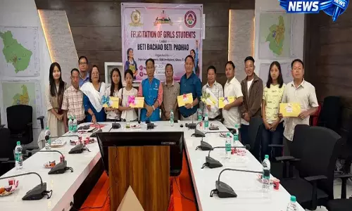 Arunachal के तिरप में ‘बेटी बचाओ, बेटी पढ़ाओ’ के तहत मेधावी आदिवासी छात्राओं का सम्मान