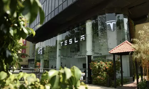 Tesla ने 5वें एक्सपीरियंस सेंटर के साथ भारत में अपनी मौजूदगी बढ़ाई