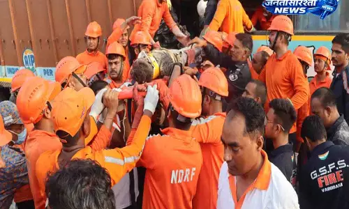 PM मोदी ने गुजरात हादसे में हुई मौतों पर दुख जताया