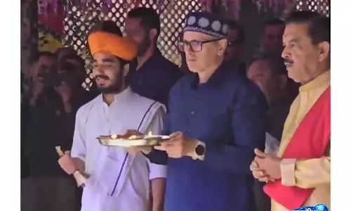 Omar Abdullah ने खीर भवानी मंदिर में की पूजा, मेले की तैयारियों का लिया जायजा