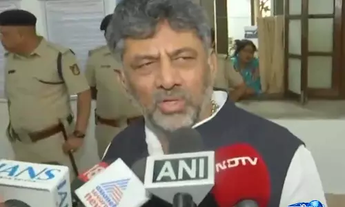 हम क्रॉस-वोटिंग के लिए क्यों कहें?: MLC चुनावों के बीच कर्नाटक के CM डीके शिवकुमार हम क्रॉस-वोटिंग के लिए क्यों कहें?: MLC चुनावों के बीच कर्नाटक के CM डीके शिवकुमार