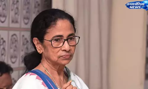 TMC में अंदरूनी संकट गहराया, पूर्व मंत्री अरूप बिस्वास ने पार्टी अकाउंट फ्रीज करने की मांग की TMC में अंदरूनी संकट गहराया, पूर्व मंत्री अरूप बिस्वास ने पार्टी अकाउंट फ्रीज करने की मांग की
