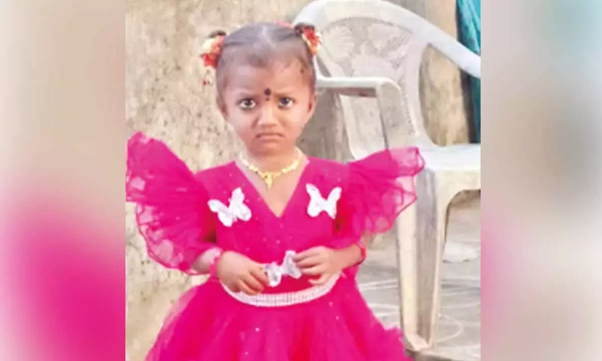 Andhra: 12 दिन बाद भी, लापता बच्चे का रहस्य और गहरा गया है Andhra: 12 दिन बाद भी, लापता बच्चे का रहस्य और गहरा गया है