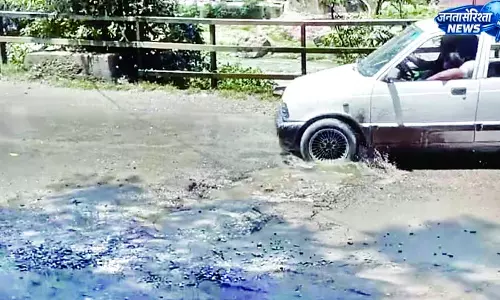 बारिश ने खोली पोल, नींद से जागा नगर निगम