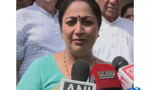 दिल्ली की CM रेखा गुप्ता ने शालीमार बाग में जन कल्याण शिविर का किया उद्घाटन