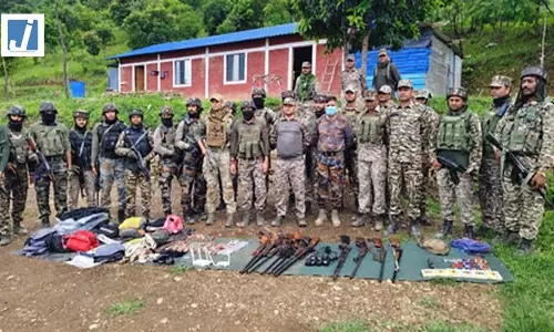 मणिपुर में सुरक्षाबलों की बड़ी कार्रवाई, 7 गिरफ्तार, 39 बंकर नष्ट, एक उग्रवादी ढेर