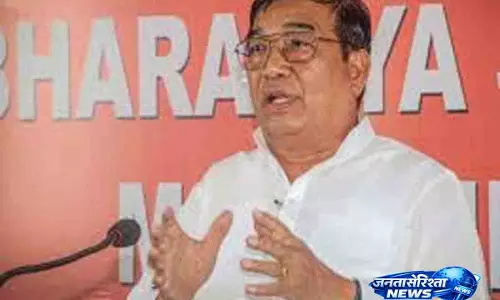 Manipur: BJP विधायक इबोमचा सिंह ने जून विद्रोह के शहीदों को नमन किया Manipur: BJP विधायक इबोमचा सिंह ने जून विद्रोह के शहीदों को नमन किया