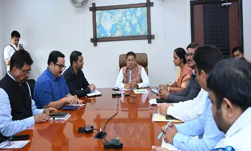 असम मंत्री पीयूष हजारिका ने MCAD पायलट प्रोजेक्ट और ऑयल पाम योजना की समीक्षा की असम मंत्री पीयूष हजारिका ने MCAD पायलट प्रोजेक्ट और ऑयल पाम योजना की समीक्षा की