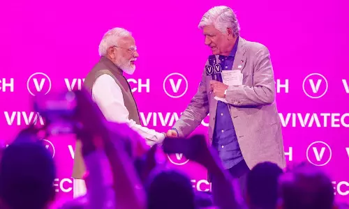 पेरिस में छाया भारत! दुनिया के सामने भारत का टेक पावर, VivaTech में मोदी का बड़ा संदेश पेरिस में छाया भारत! दुनिया के सामने भारत का टेक पावर, VivaTech में मोदी का बड़ा संदेश