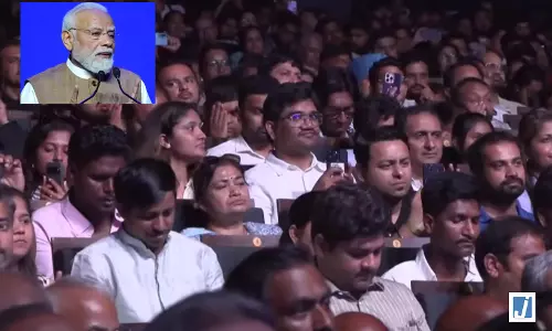 LIVE: डिजिटल इंडिया से बदली देश की तस्वीर, PM मोदी का बड़ा दावा LIVE: डिजिटल इंडिया से बदली देश की तस्वीर, PM मोदी का बड़ा दावा