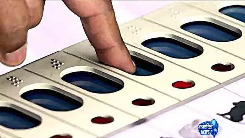 Gurugram ड्यूटी में लापरवाही पर 10 चुनाव अधिकारियों पर FIR दर्ज Gurugram ड्यूटी में लापरवाही पर 10 चुनाव अधिकारियों पर FIR दर्ज