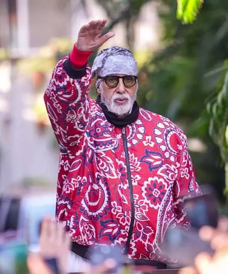 करने को है बहुत कुछ, अमिताभ बच्चन ने कहा- काश! दिन 24 नहीं, 36 घंटे का होना चाहिए करने को है बहुत कुछ, अमिताभ बच्चन ने कहा- काश! दिन 24 नहीं, 36 घंटे का होना चाहिए