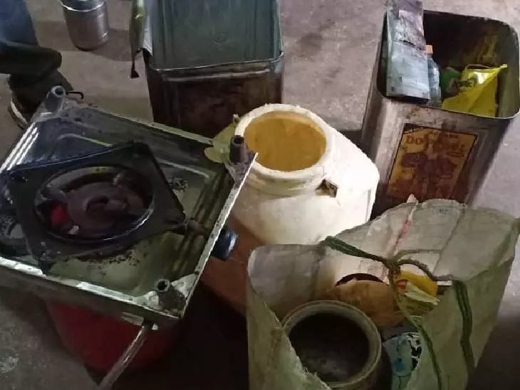 Jind: खाद्य सुरक्षा विभाग ने नियमों के उल्लंघन पर कार्रवाई की Jind: खाद्य सुरक्षा विभाग ने नियमों के उल्लंघन पर कार्रवाई की