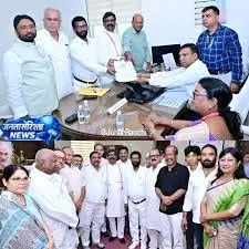 हेमंत सोरेन और बीजेपी विधायकों की ‘चाय पर चर्चा’ हेमंत सोरेन और बीजेपी विधायकों की ‘चाय पर चर्चा’