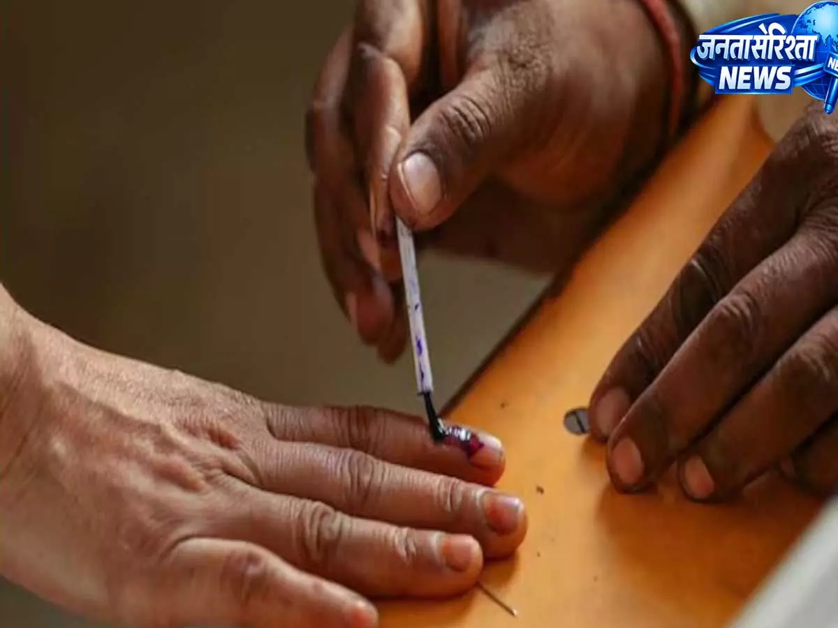 बहु-राज्य चुनाव: महाराष्ट्र MLC की 12 सीटों और राज्यसभा सीटों पर वोटिंग शुरू बहु-राज्य चुनाव: महाराष्ट्र MLC की 12 सीटों और राज्यसभा सीटों पर वोटिंग शुरू