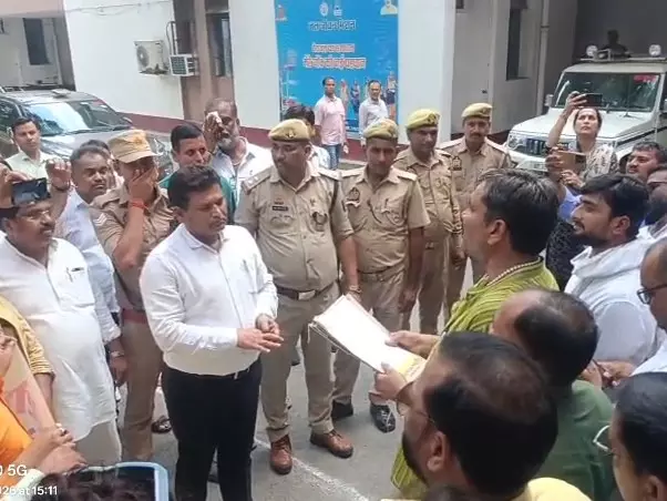 Shimla: शिक्षक महासंघ की केंद्र से अपील, पुराने शिक्षकों को TET से राहत मिले Shimla: शिक्षक महासंघ की केंद्र से अपील, पुराने शिक्षकों को TET से राहत मिले