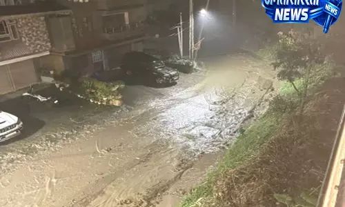 Sikkim: कनेक्टिविटी सुधारने की मांग तेज, जर्जर सड़क से पश्चिम सिक्किम का पर्यटन प्रभावित Sikkim: कनेक्टिविटी सुधारने की मांग तेज, जर्जर सड़क से पश्चिम सिक्किम का पर्यटन प्रभावित