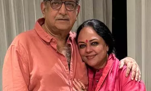 बाबा और तन्वी आजमी की शादी के 41 साल पूरे, शबाना आजमी ने शेयर की खूबसूरत तस्वीर बाबा और तन्वी आजमी की शादी के 41 साल पूरे, शबाना आजमी ने शेयर की खूबसूरत तस्वीर